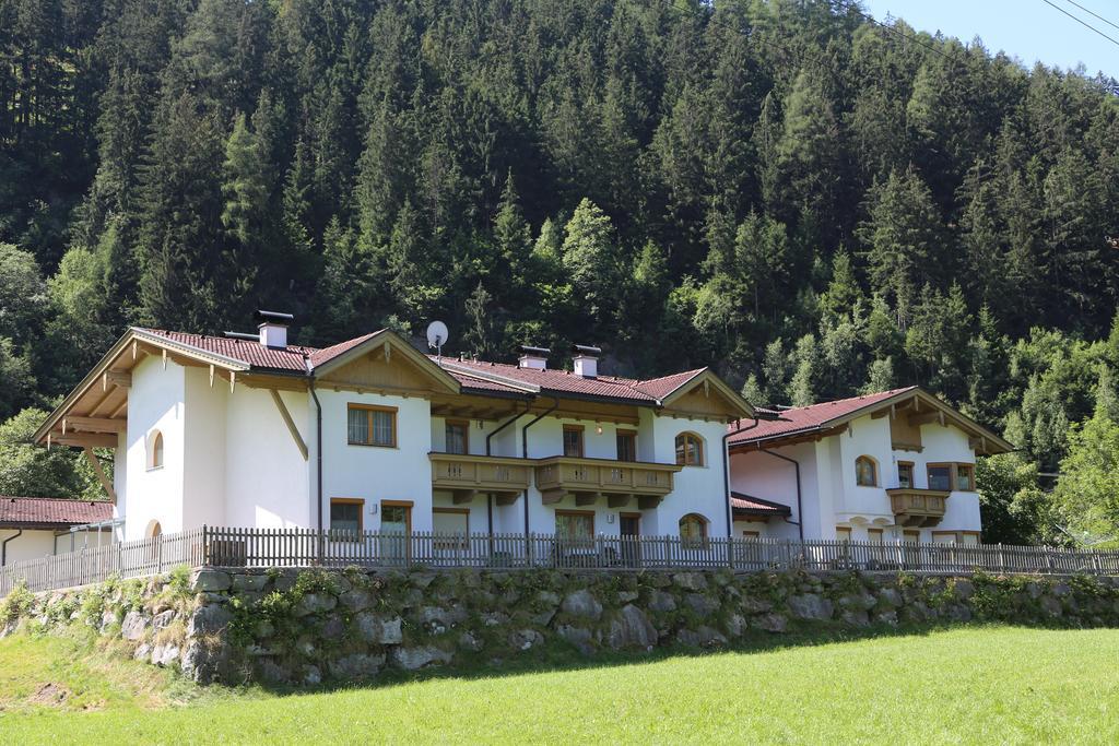 Haus Peter Schiestl Apartment Zell am Ziller Room photo