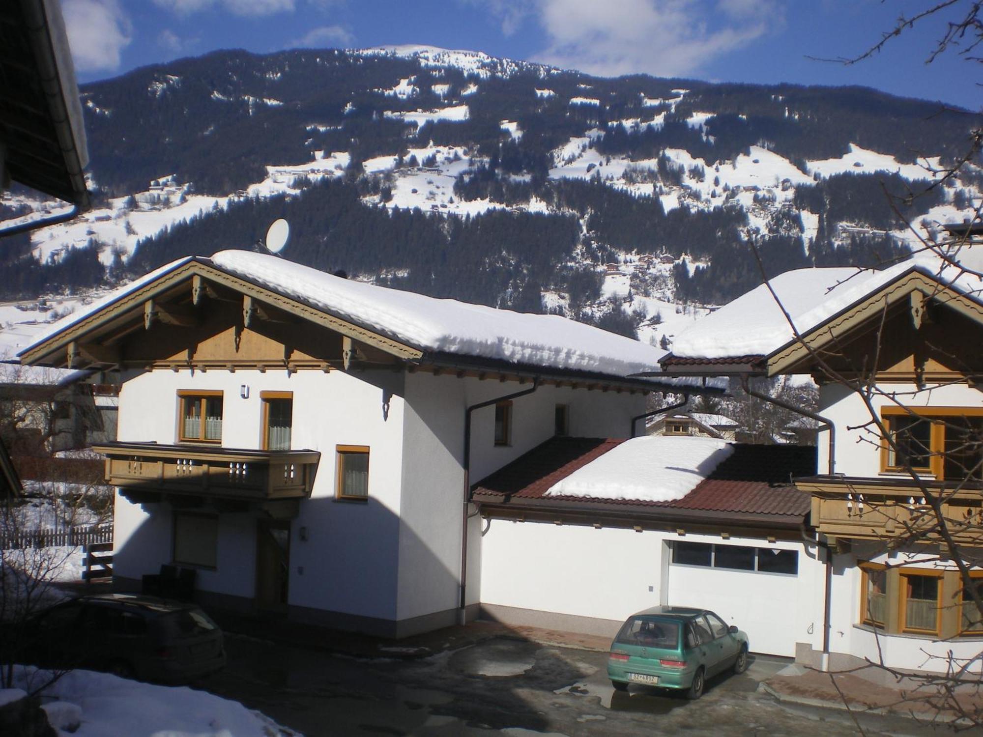 Haus Peter Schiestl Apartment Zell am Ziller Exterior photo
