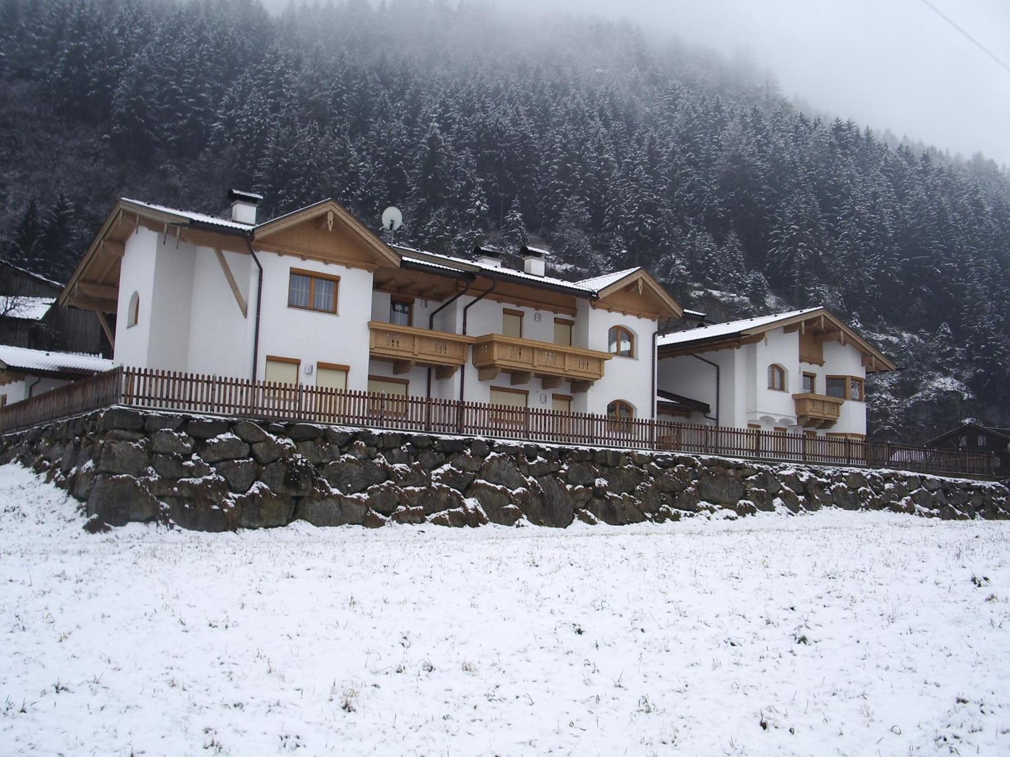 Haus Peter Schiestl Apartment Zell am Ziller Exterior photo