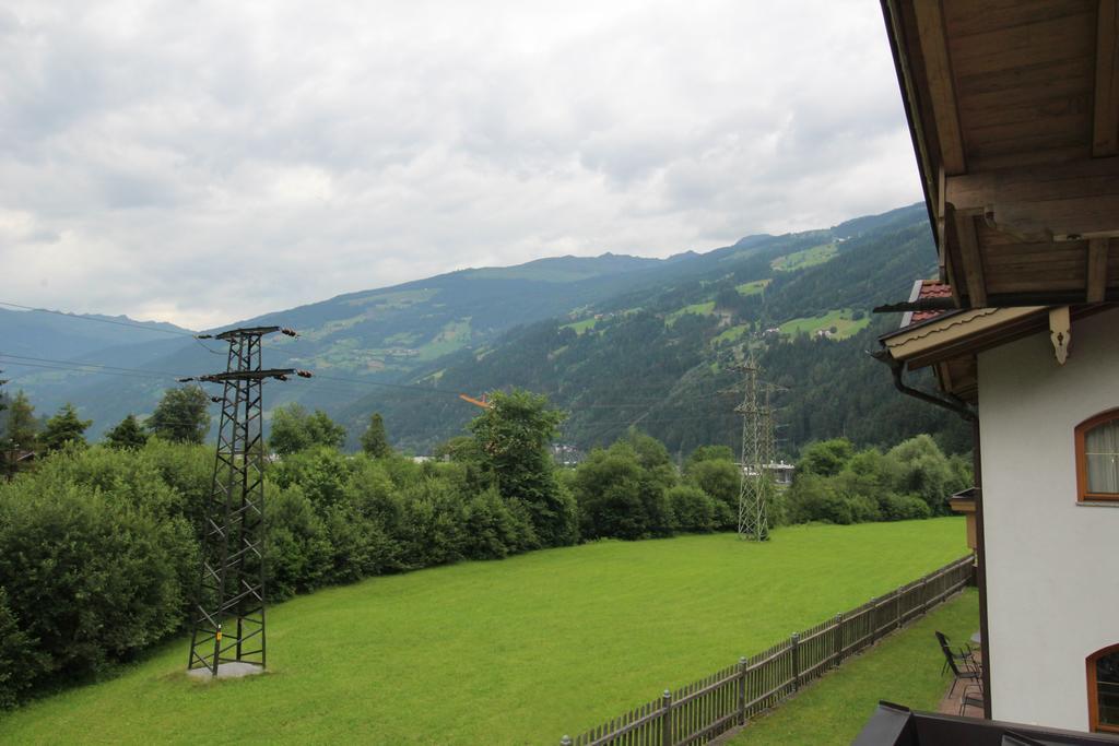 Haus Peter Schiestl Apartment Zell am Ziller Exterior photo