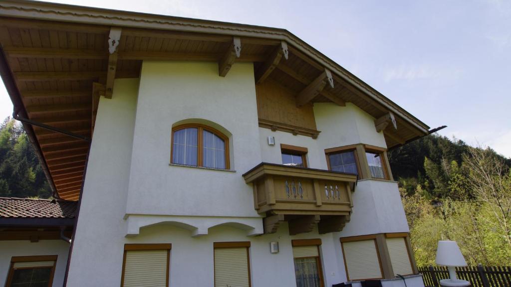 Haus Peter Schiestl Apartment Zell am Ziller Exterior photo